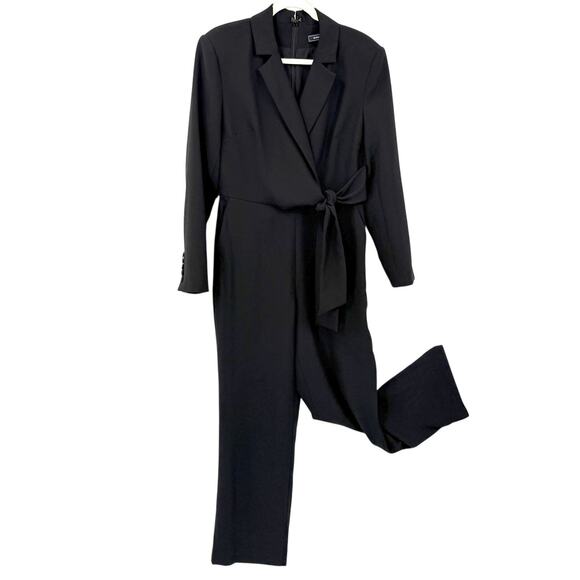 BCBGMAXAZRIA Medium Jumpsuit Long Sleeve Surplice Black Tie Waist Party - Picture 13 of 13